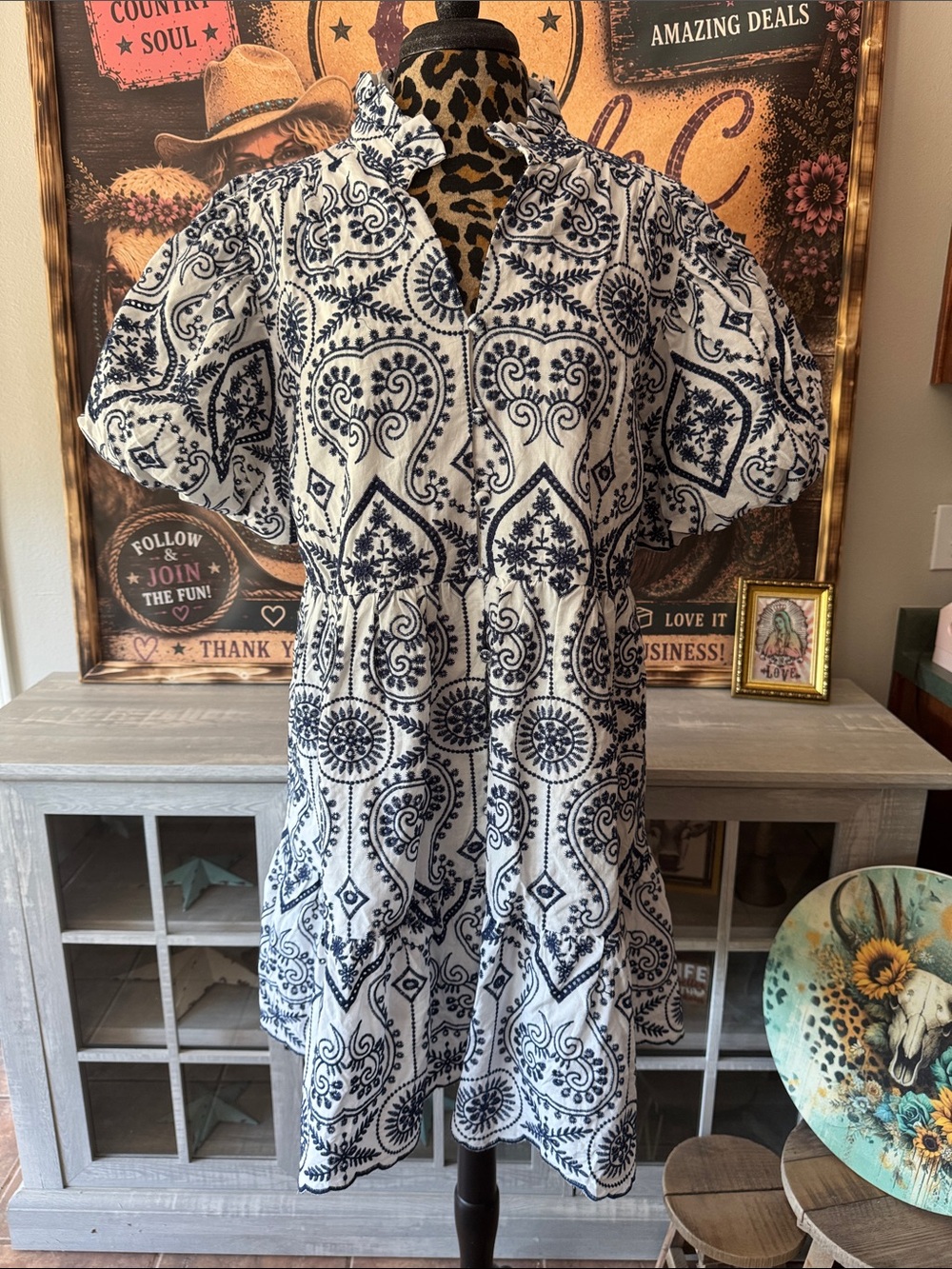 GeeGee Blue White Embroidered Paisley Tiered Puff Sleeve Dress Size 1XL